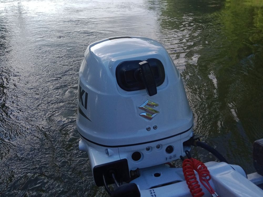 Suzuki Outboard Break-In Procedure