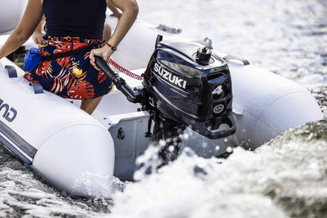 Suzuki 4 HP in use on Dinghy